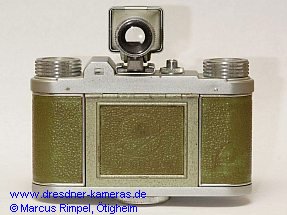 Altix V (olivgrne Kunstleder-Variante mit hellgrner Hammerschlag-Lackierung und passendem hellgrnen Aufstecksucher)