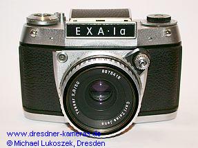 Exa Ia #346772 mit Tessar 2,8/50; Filmmerkscheibe mit gedruckten Empfindlichkeiten, im Fenster ablesbar 