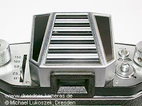 Exa Modell 1961 #575962 und Prismeneinsatz mit Streifenmuster #209986