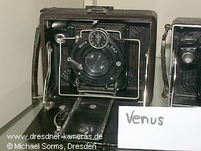 Ihagee-Photoklapp Venus (frhe Version mit Holzgehuse)