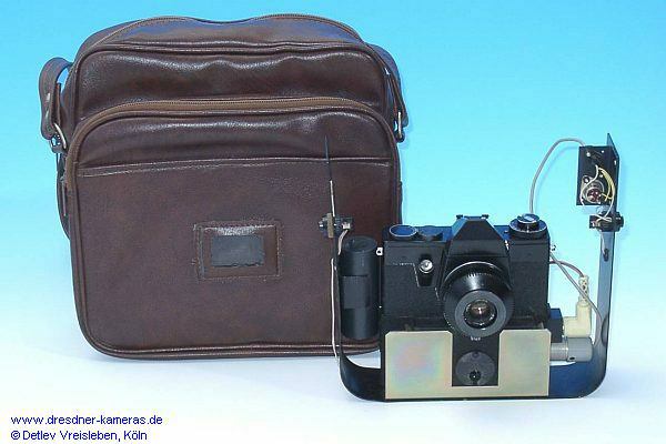 GSK-Einbaurahmen zur getarnten Verwendung der Kamera in einer Umhngetasche.