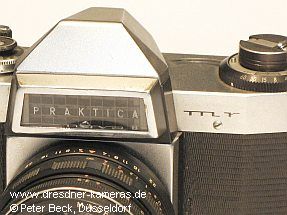 Praktica nova B mr (mr = Bildfeldlinse mit Messraster nach Joseph Dahl)
