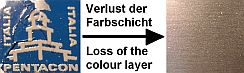 blankes Schild durch Verlust der Farbschicht