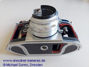 Exa #557.718 - Schnittmodell 13 mit geschnittenem Carl Zeiss Tena Tessar 2,8/50